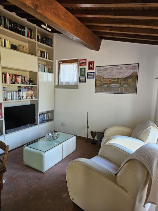 Appartamento Casina Rossa Tavarnuzze Esterno foto
